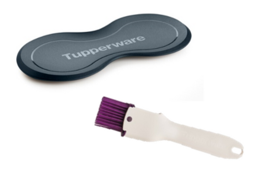 Tupperware Basting Brush and Spoon Rest
